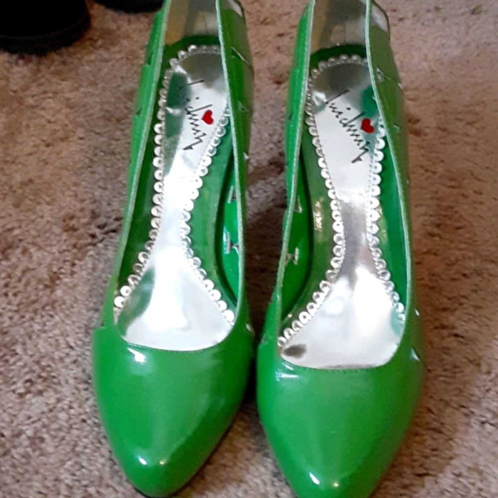 Women Green